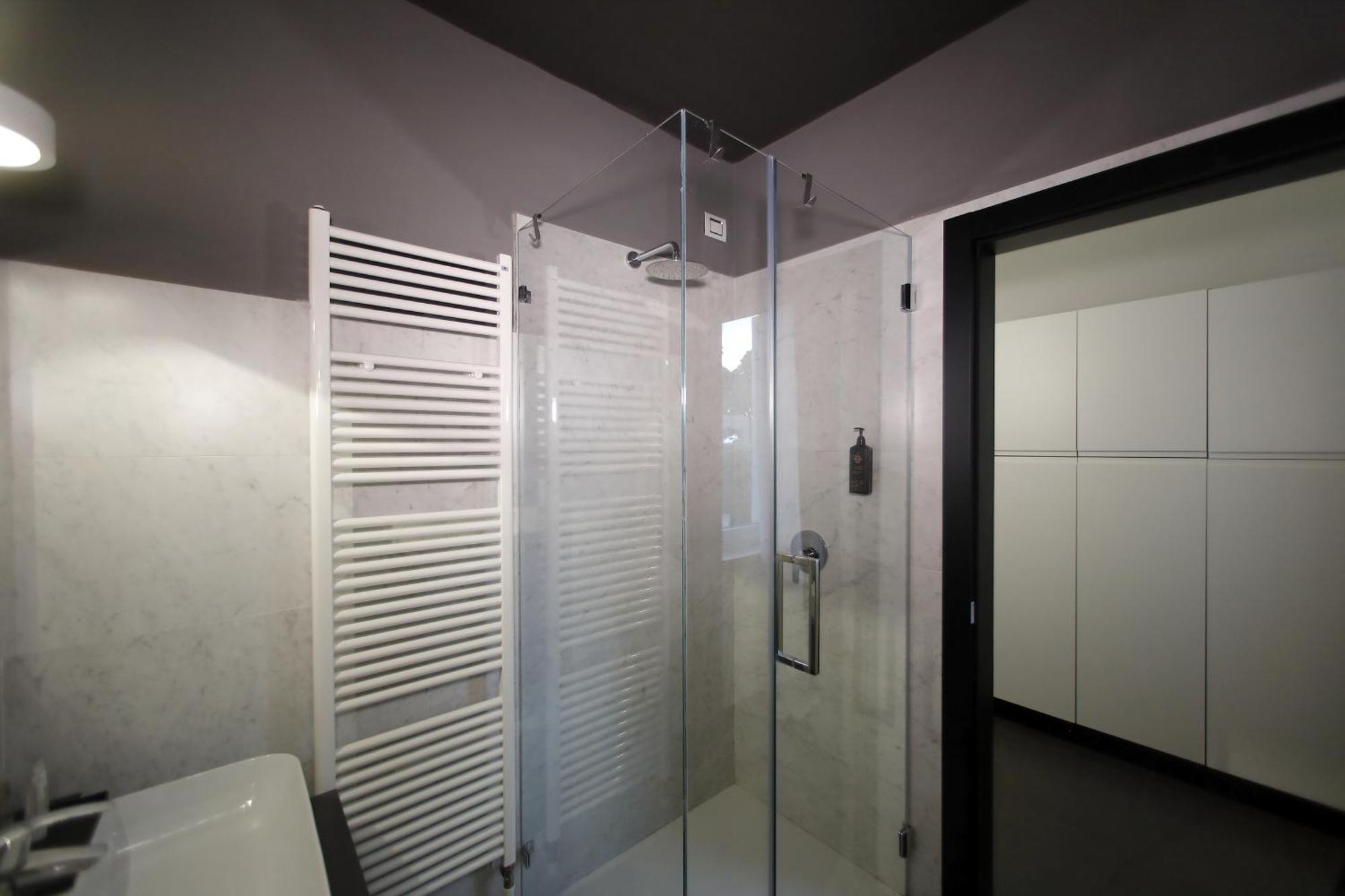 Extra Urbano - Lago Di Garda - Adults Only Понти-суль-Минчо Экстерьер фото
